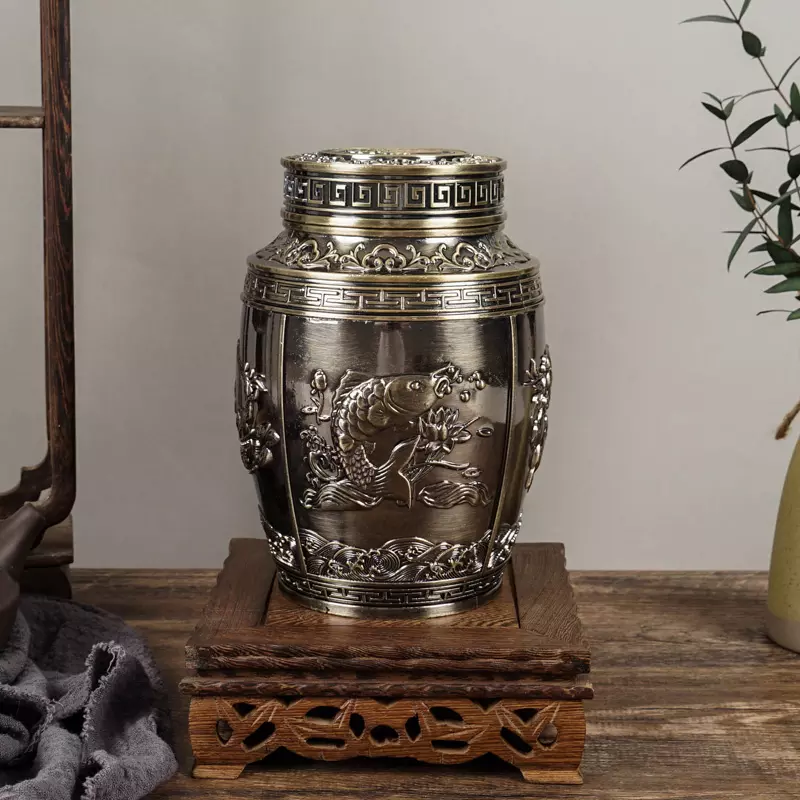 Chinese style fish pattern metal zinc alloy tea box tea container canister for tea storage - Image 2