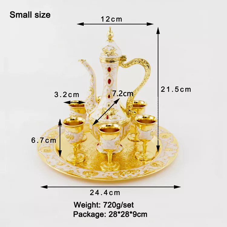 Gold Plated Metal Wine Flagon Hip Flask Pitches With Cup Wine Pot And Cup Set - Image 2